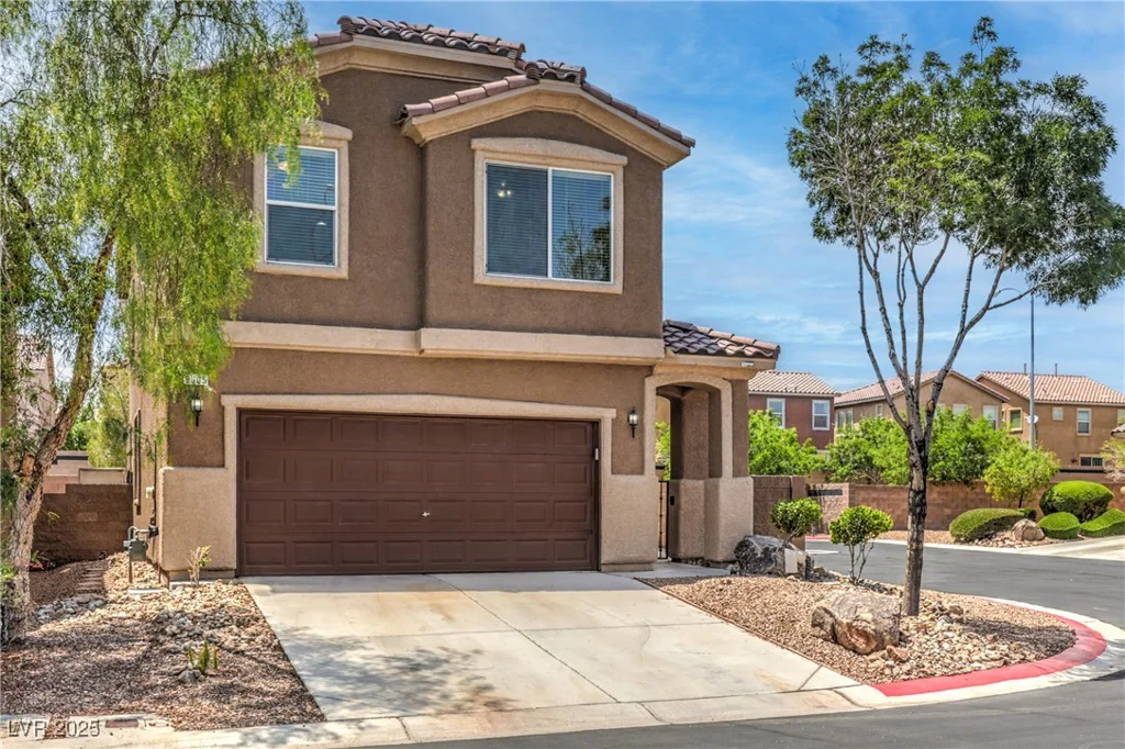 9005 Semillon, Las Vegas, NV 89148