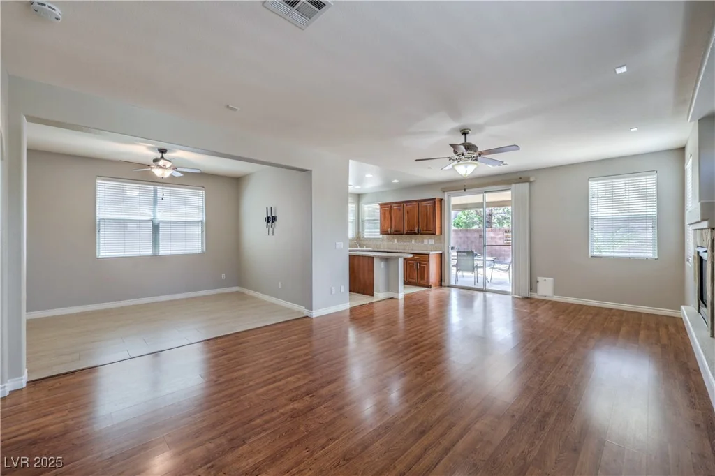 9005 Semillon, Las Vegas, NV 89148