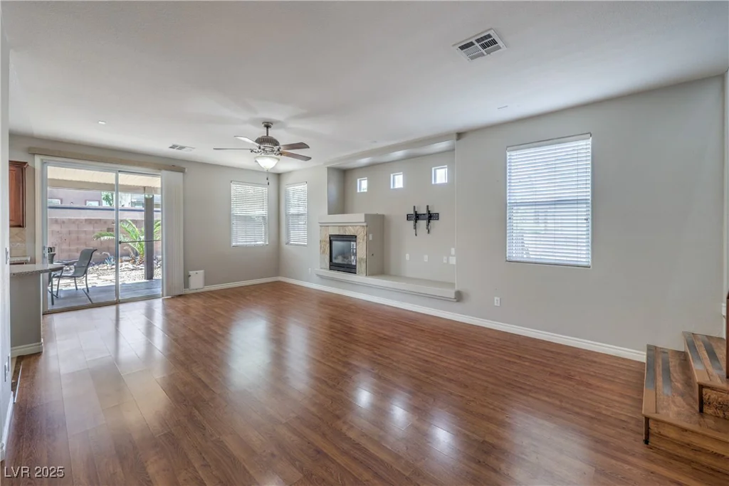 9005 Semillon, Las Vegas, NV 89148