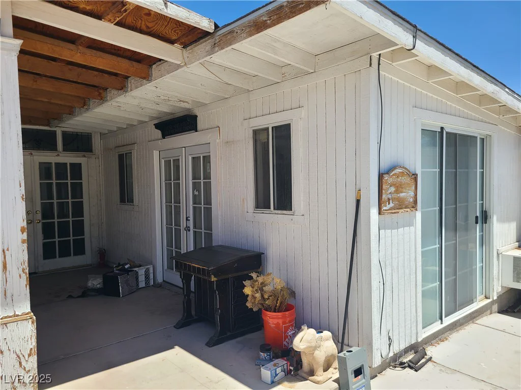 6215 Darby, Las Vegas, NV 89146