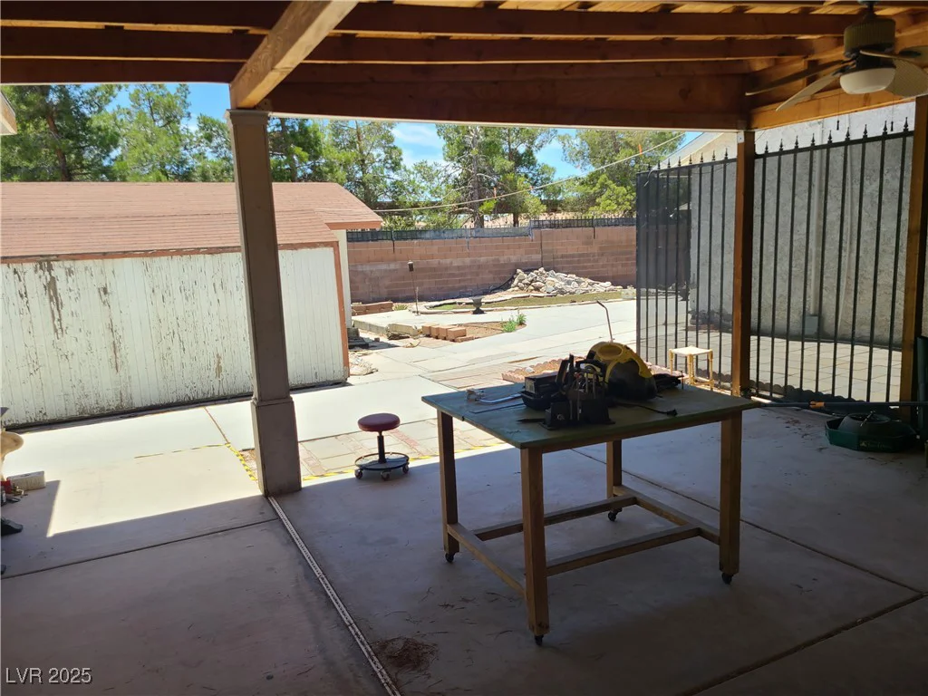 6215 Darby, Las Vegas, NV 89146