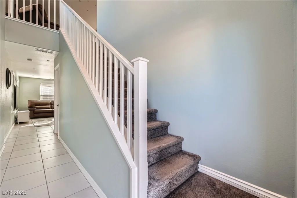 377 Yellow Finch, Henderson, NV 89012