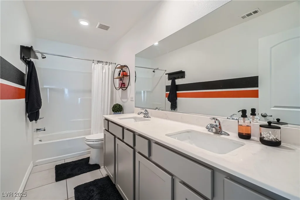377 Yellow Finch, Henderson, NV 89012