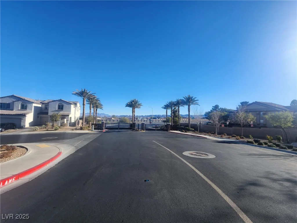 377 Yellow Finch, Henderson, NV 89012