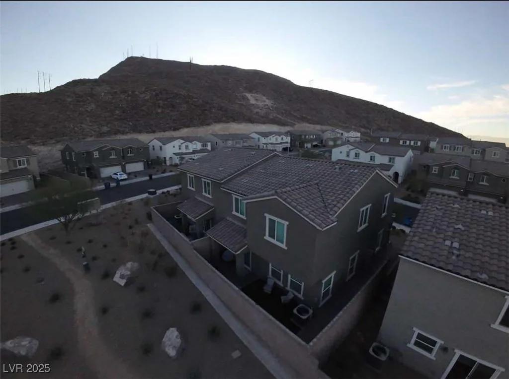 377 Yellow Finch, Henderson, NV 89012