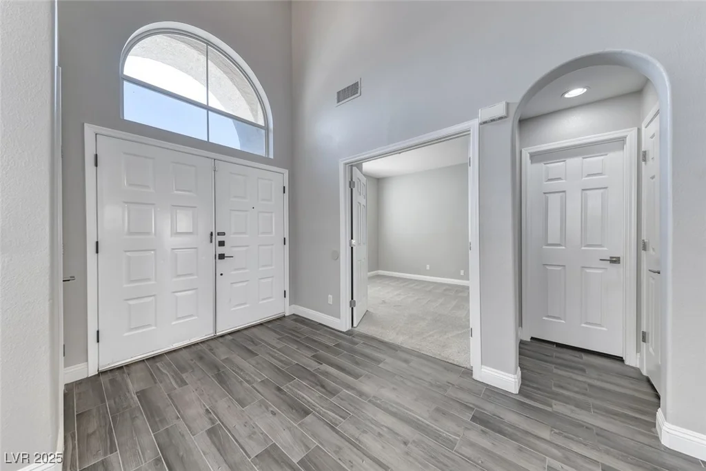 3425 Bedfordshire, Las Vegas, NV 89129