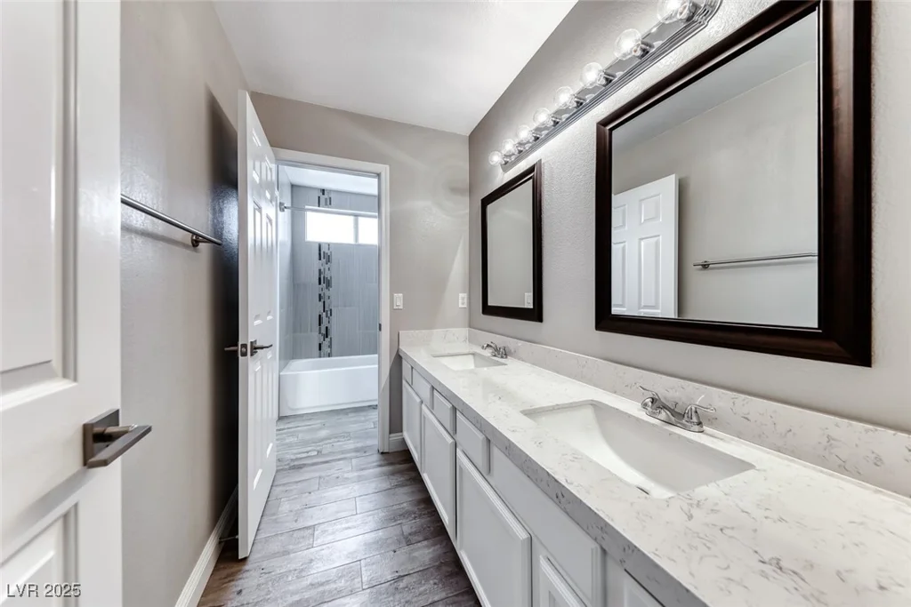 3425 Bedfordshire, Las Vegas, NV 89129