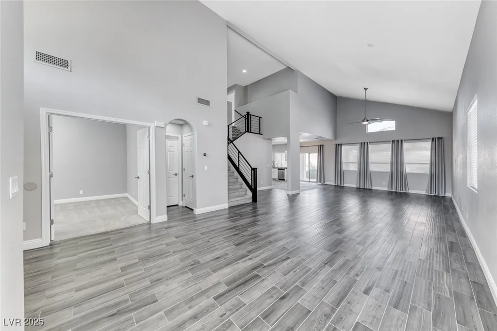 3425 Bedfordshire, Las Vegas, NV 89129