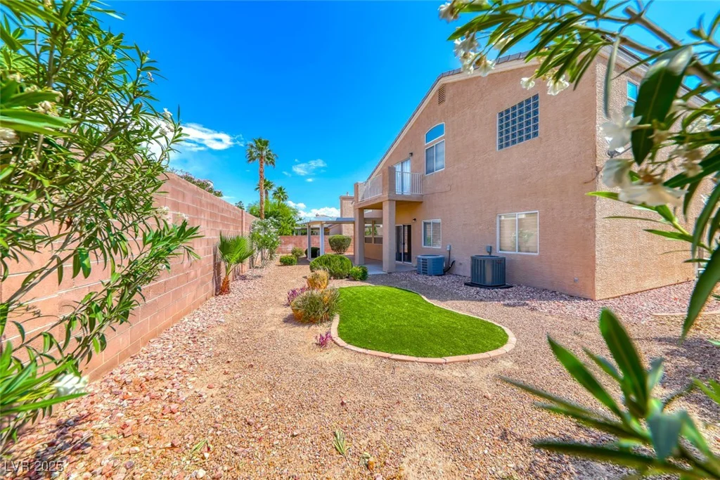 3425 Bedfordshire, Las Vegas, NV 89129