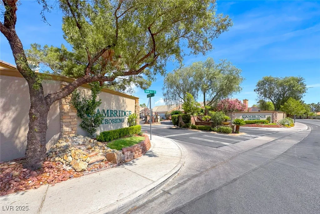 3425 Bedfordshire, Las Vegas, NV 89129