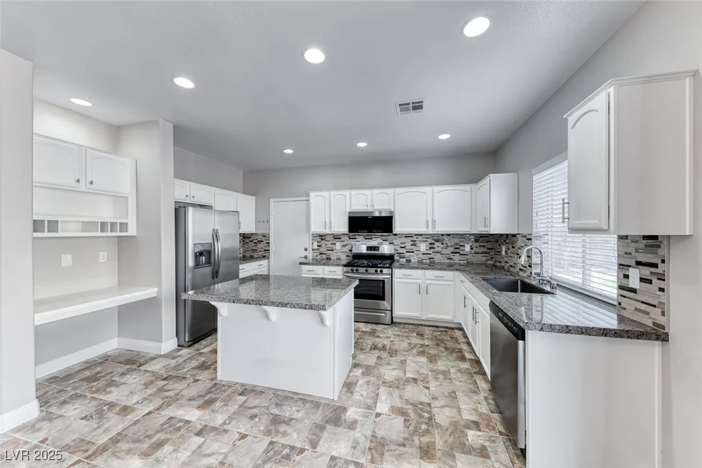 3425 Bedfordshire, Las Vegas, NV 89129