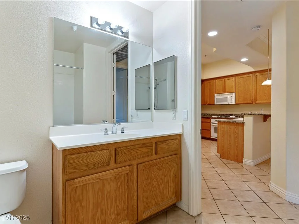 38 Serene, Las Vegas, NV 89123
