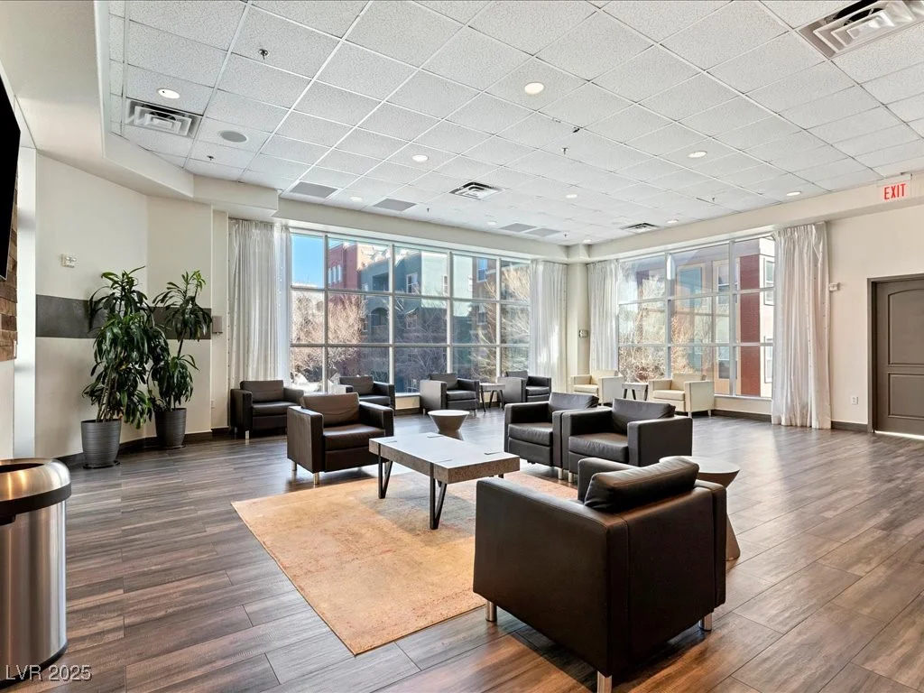 38 Serene, Las Vegas, NV 89123