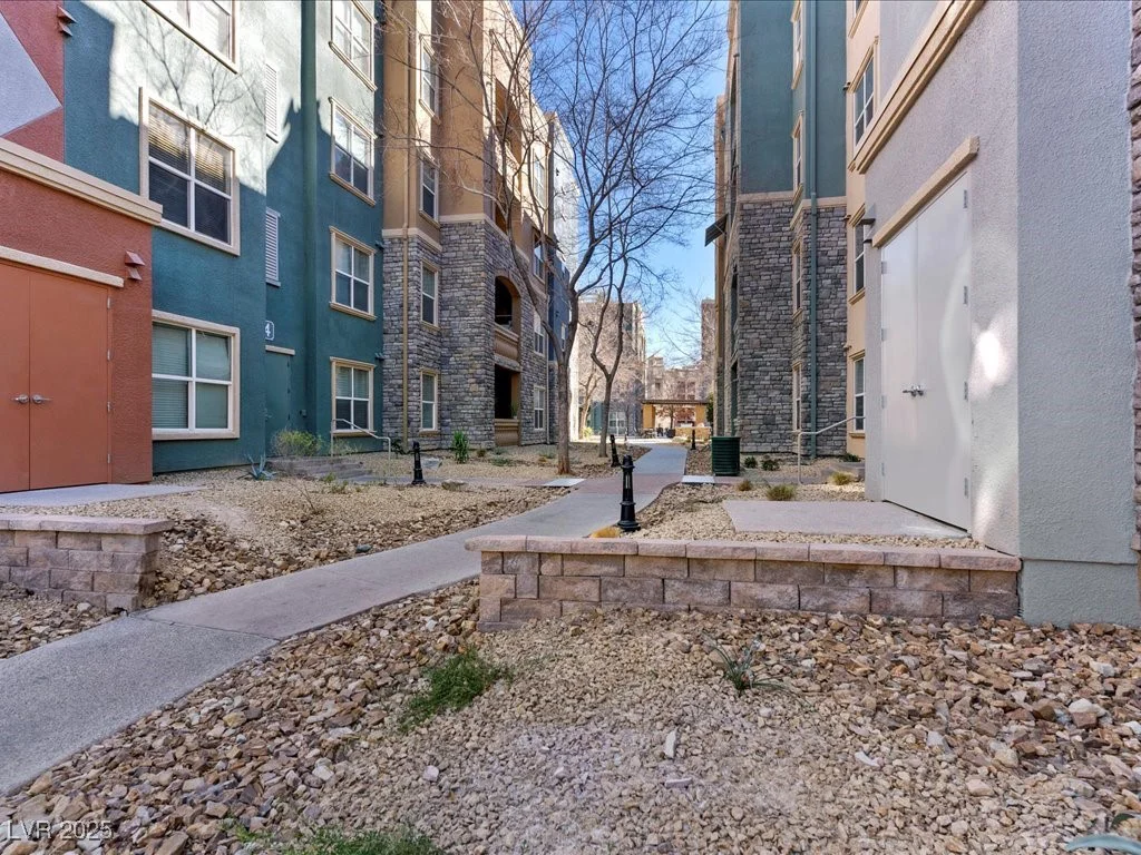 38 Serene, Las Vegas, NV 89123