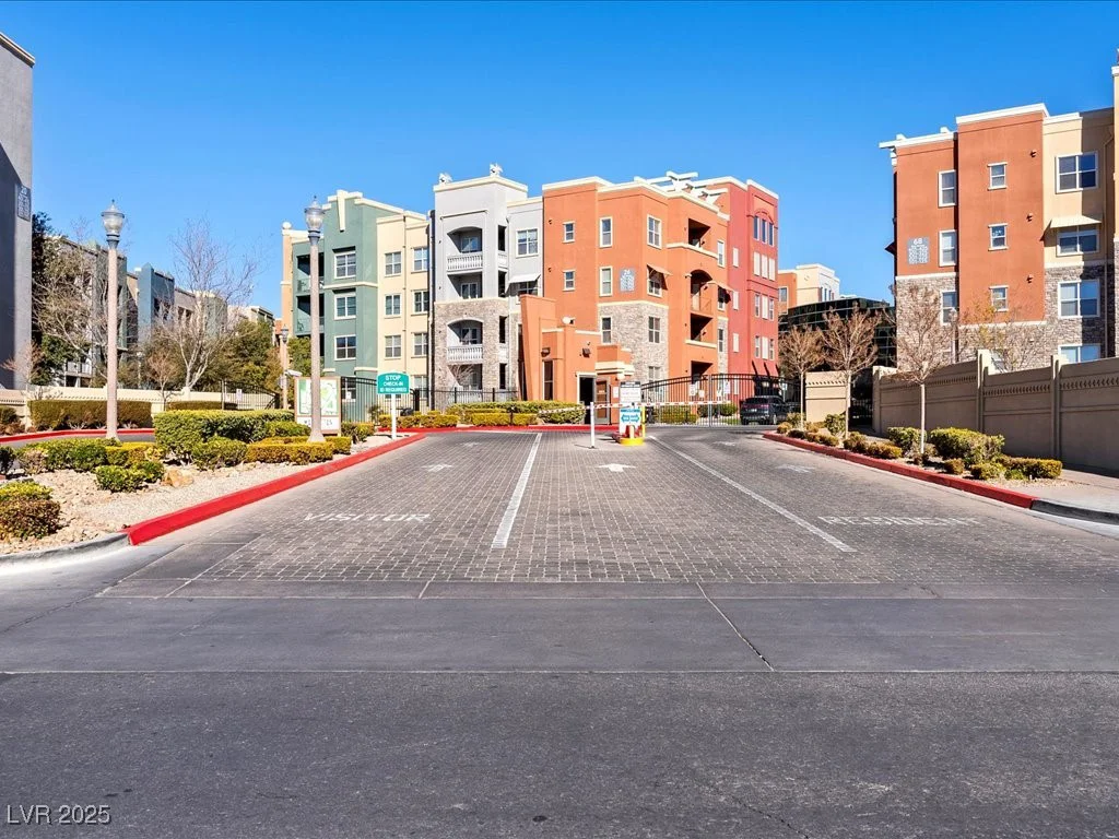 38 Serene, Las Vegas, NV 89123
