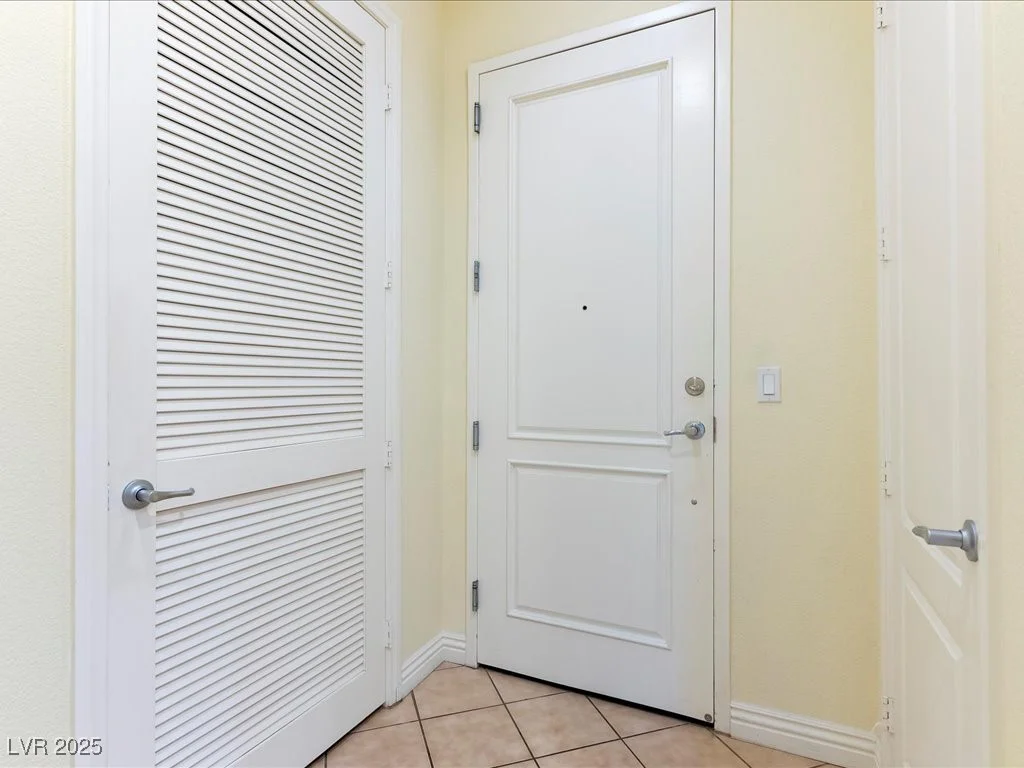 38 Serene, Las Vegas, NV 89123