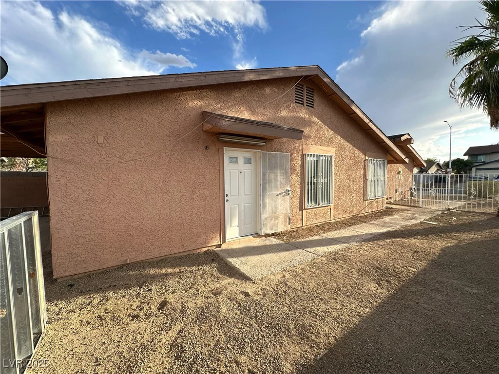 3936 Rive Gauche, Las Vegas, NV 89115