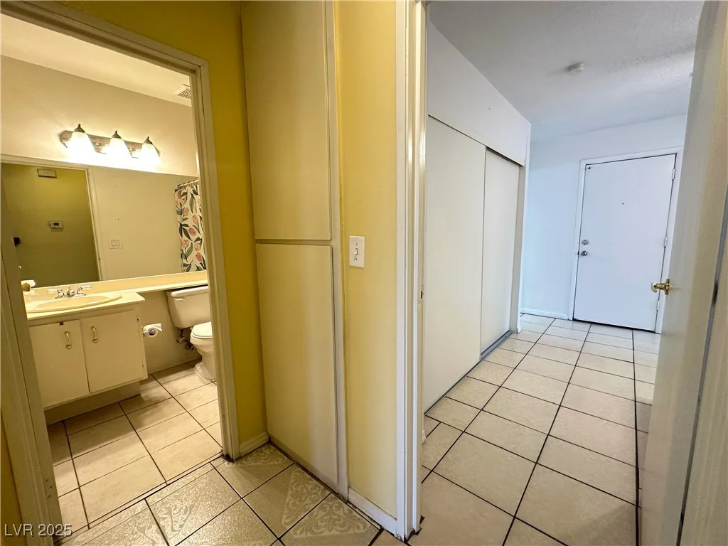 3936 Rive Gauche, Las Vegas, NV 89115