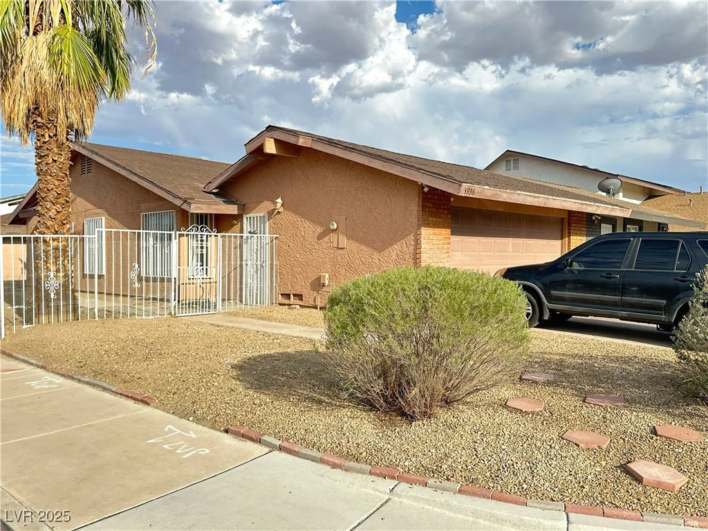 3936 Rive Gauche, Las Vegas, NV 89115