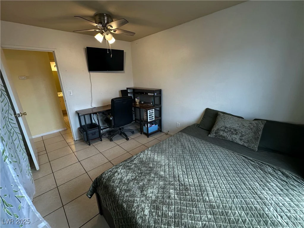 3936 Rive Gauche, Las Vegas, NV 89115