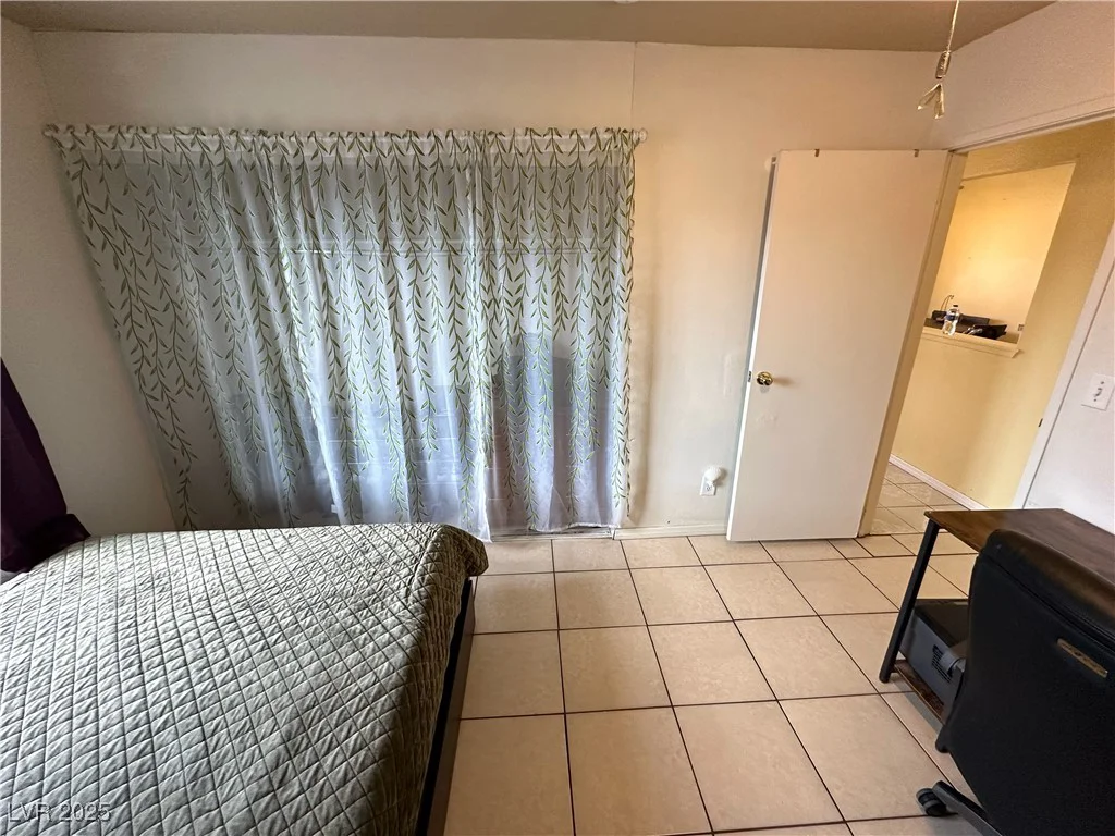 3936 Rive Gauche, Las Vegas, NV 89115