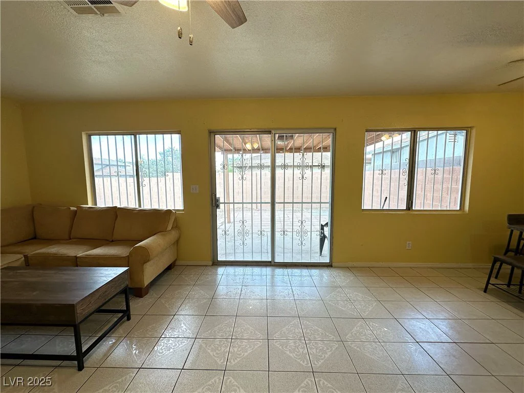 3936 Rive Gauche, Las Vegas, NV 89115
