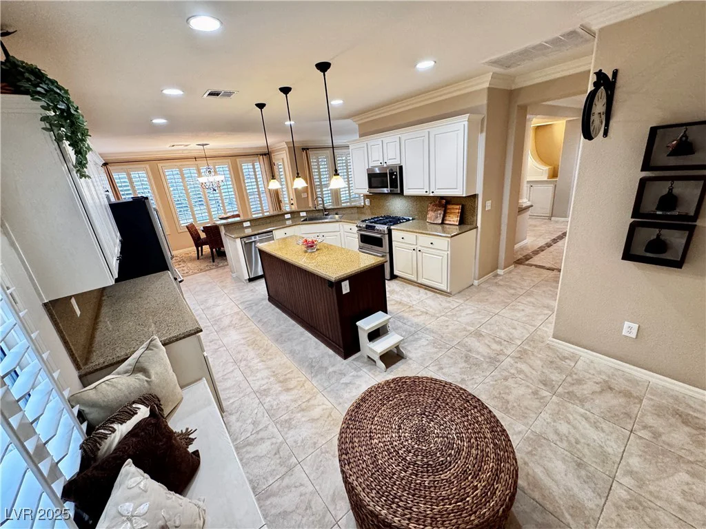 10248 Maggira, Las Vegas, NV 89135