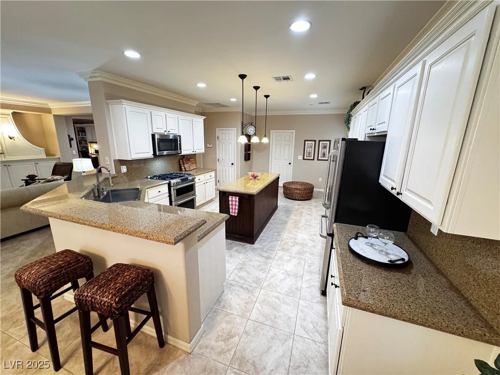 10248 Maggira, Las Vegas, NV 89135