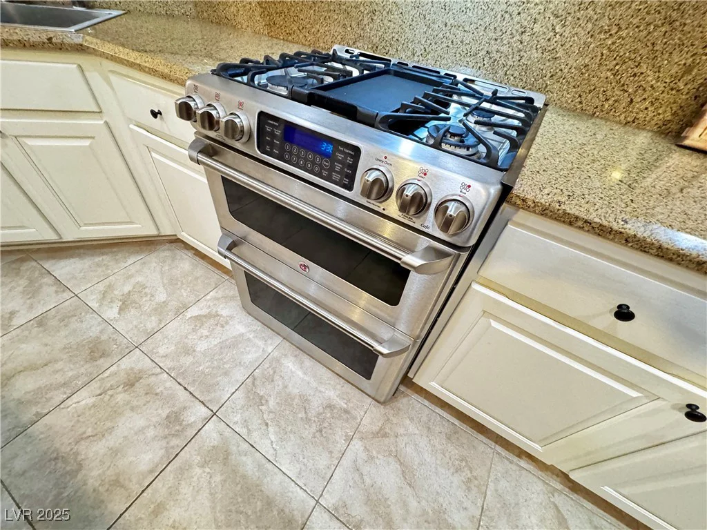 10248 Maggira, Las Vegas, NV 89135