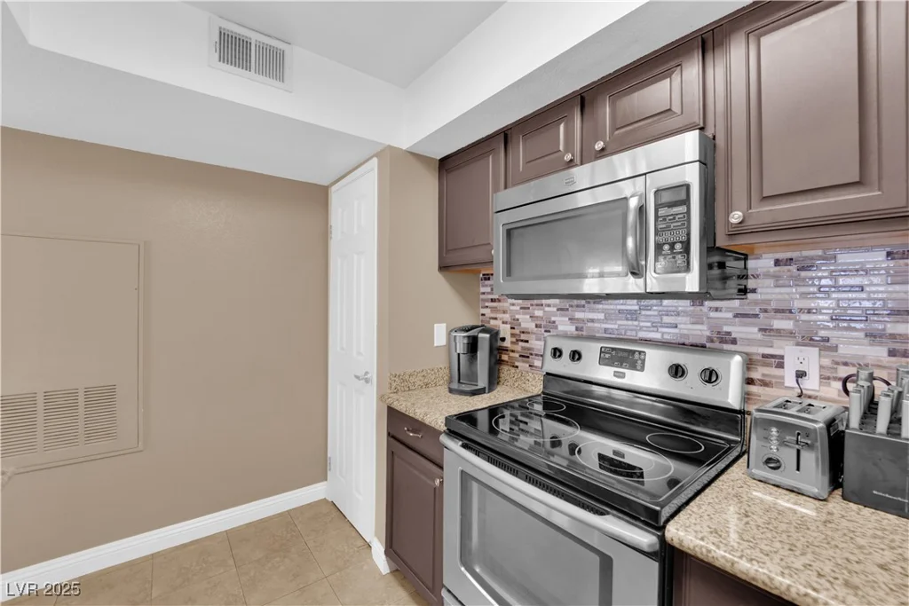 6800 Lake Mead, Las Vegas, NV 89156