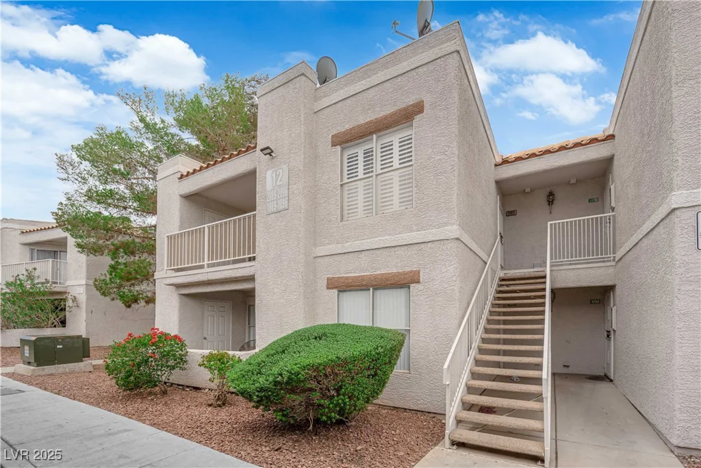 6800 Lake Mead, Las Vegas, NV 89156