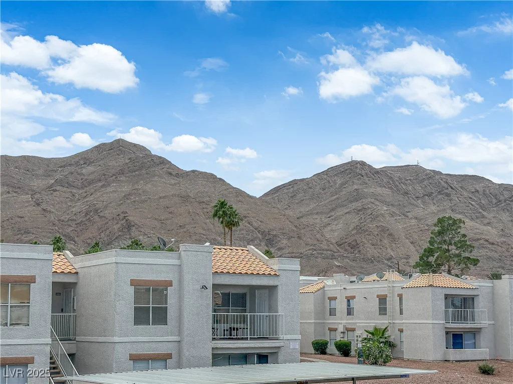 6800 Lake Mead, Las Vegas, NV 89156