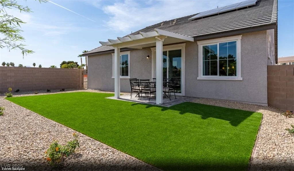 2615 Regency Cove, Las Vegas, NV 89121