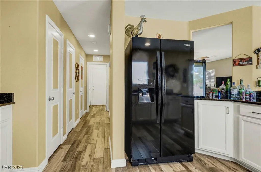 9236 Keystone Ridge, Las Vegas, NV 89148