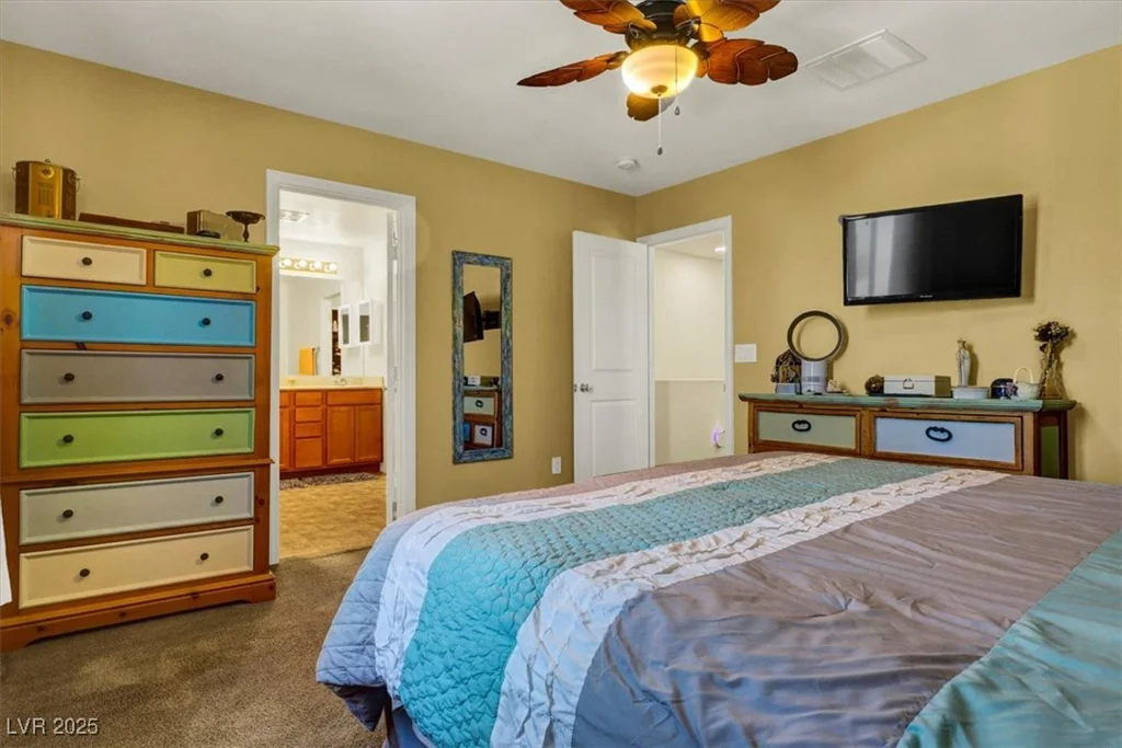 9236 Keystone Ridge, Las Vegas, NV 89148