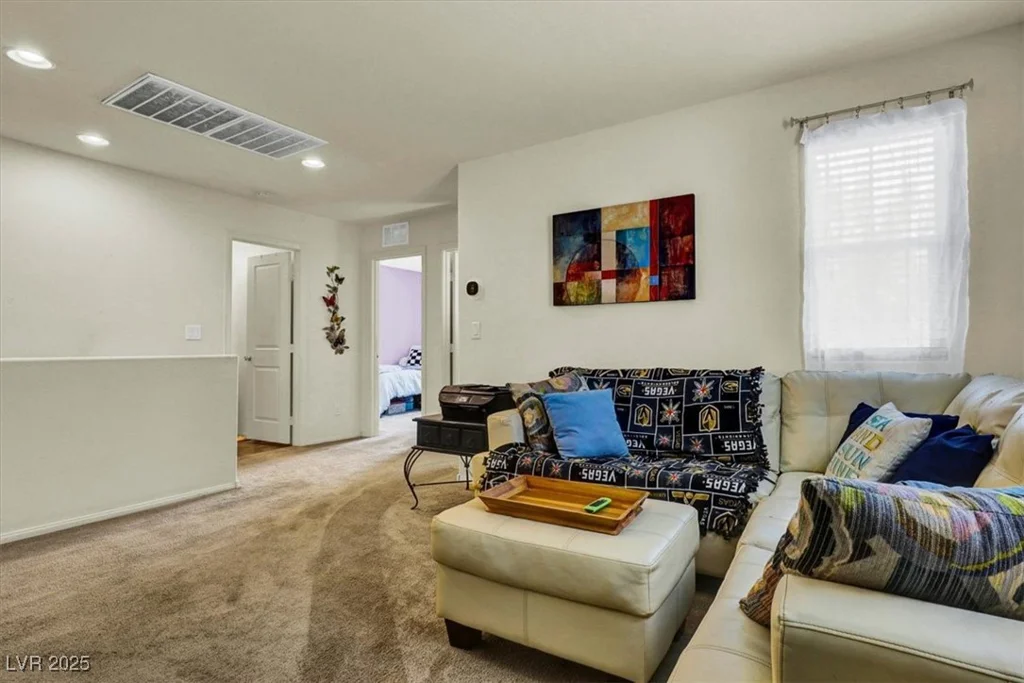 9236 Keystone Ridge, Las Vegas, NV 89148
