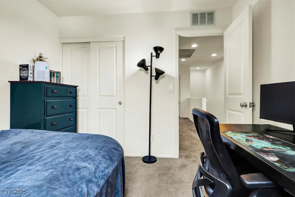 9236 Keystone Ridge, Las Vegas, NV 89148