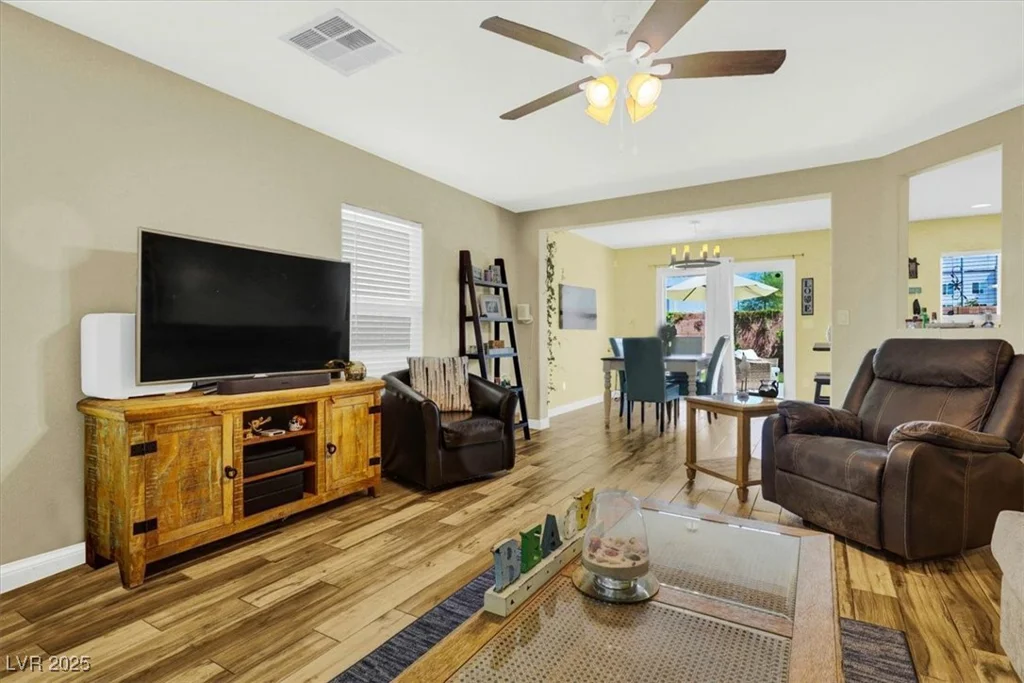 9236 Keystone Ridge, Las Vegas, NV 89148