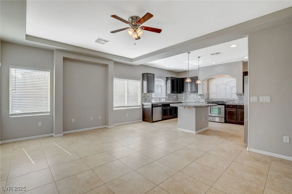 5309 Tartan Hill, Las Vegas, NV 89141