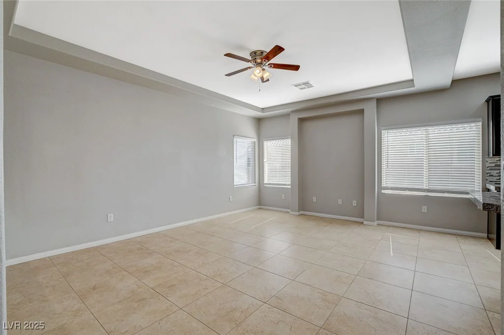 5309 Tartan Hill, Las Vegas, NV 89141