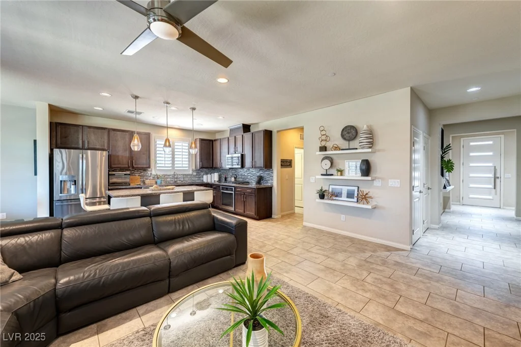 280 Via Del Duomo, Henderson, NV 89011