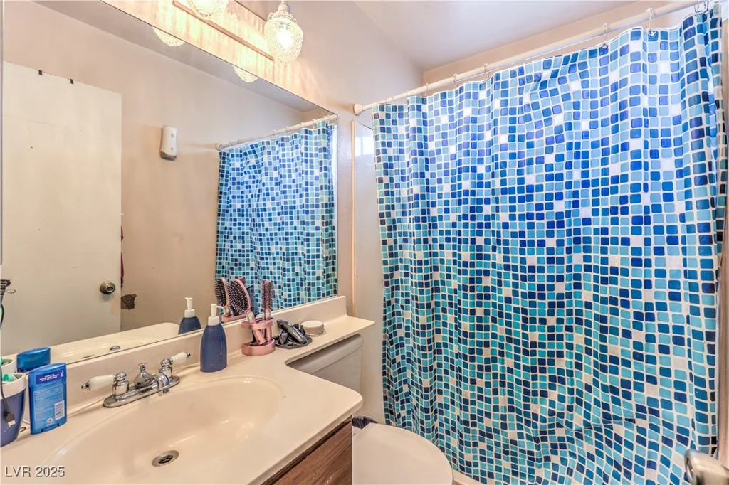 5809 Robin, Las Vegas, NV 89108