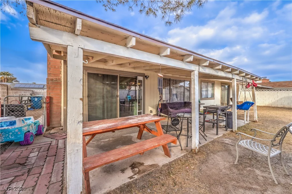 5809 Robin, Las Vegas, NV 89108
