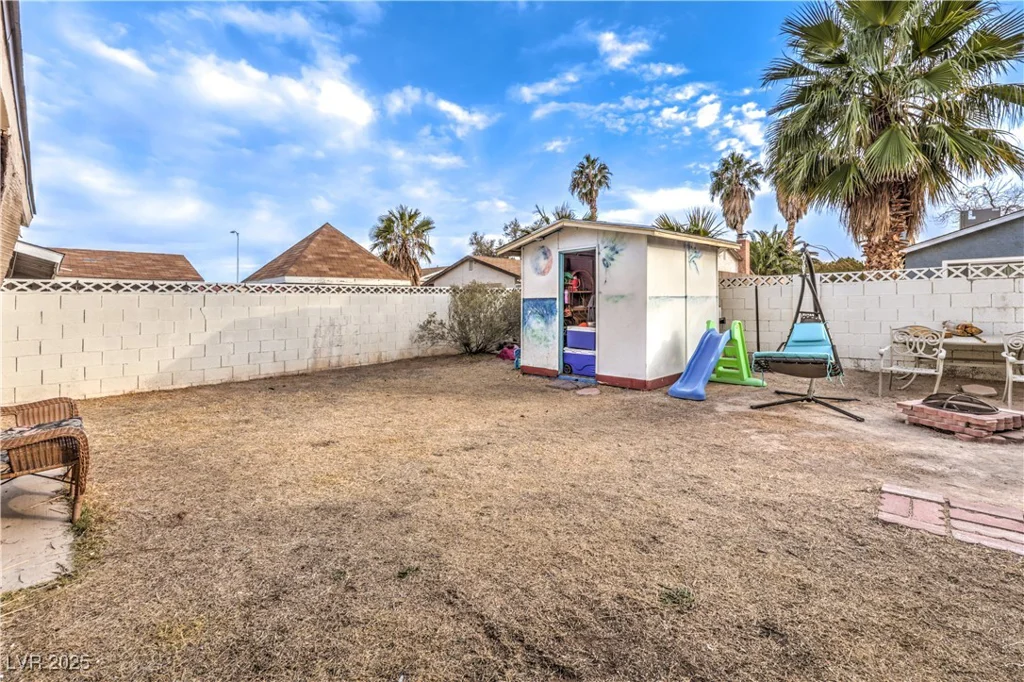 5809 Robin, Las Vegas, NV 89108