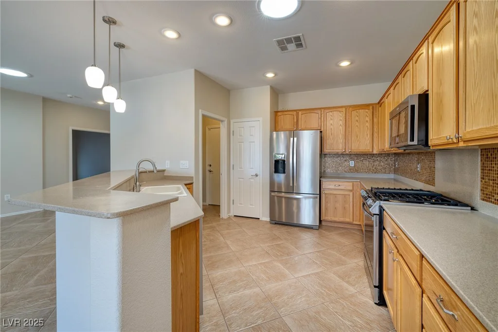 2221 River Grove, Henderson, NV 89044