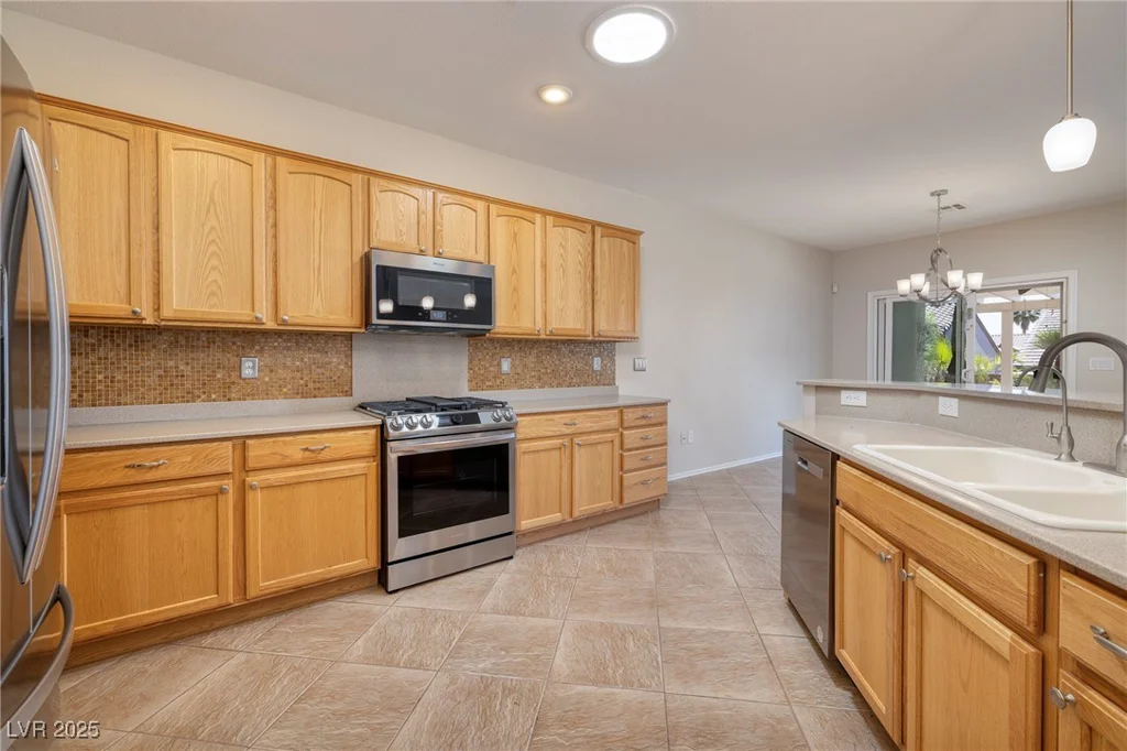 2221 River Grove, Henderson, NV 89044