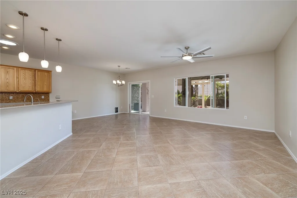 2221 River Grove, Henderson, NV 89044