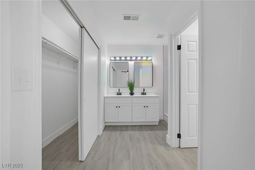 1608 McDonald, North Las Vegas, NV 89030