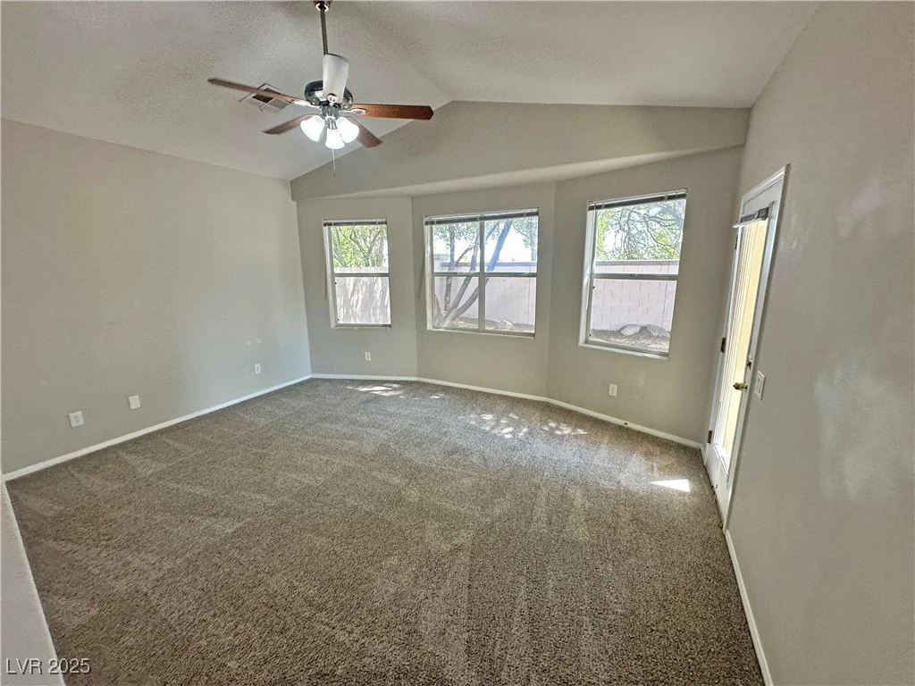 316 Lingering, Henderson, NV 89012