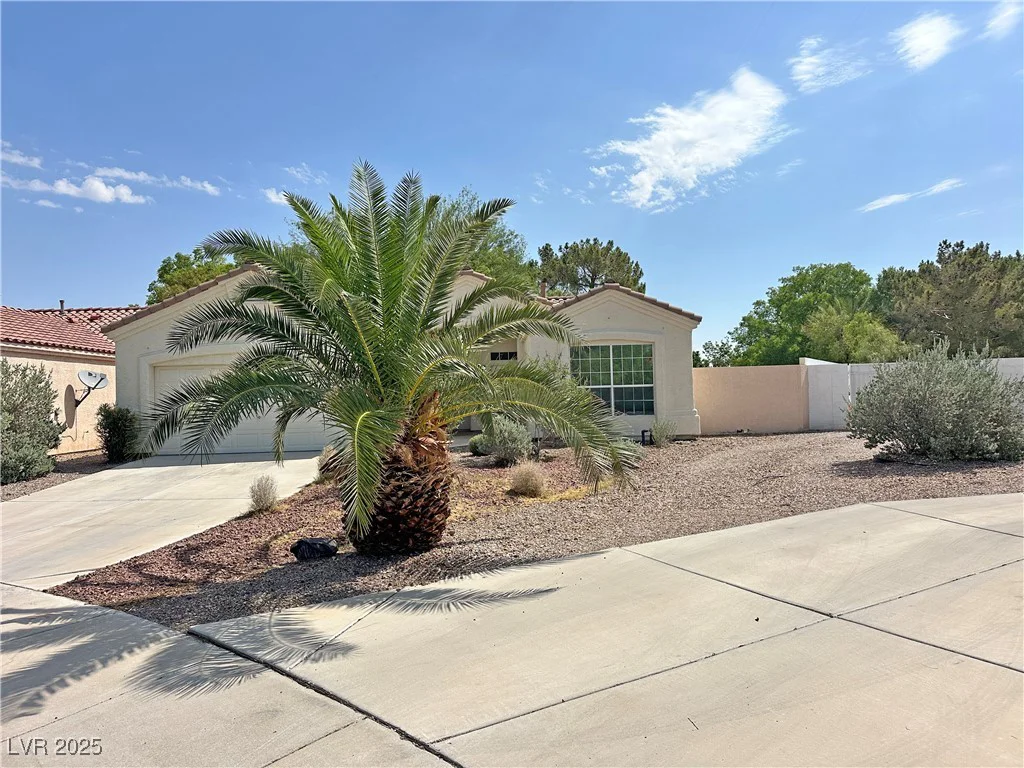 316 Lingering, Henderson, NV 89012